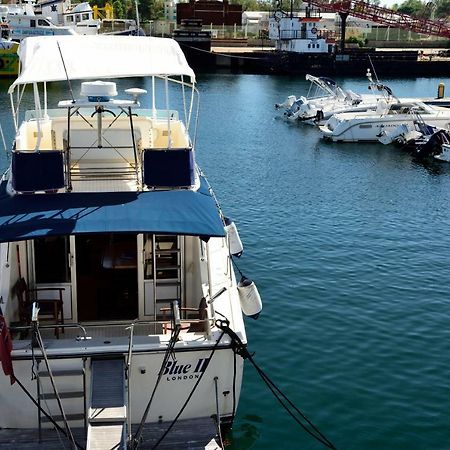 Blue II Yacht Hotel Àrbatax Екстериор снимка
